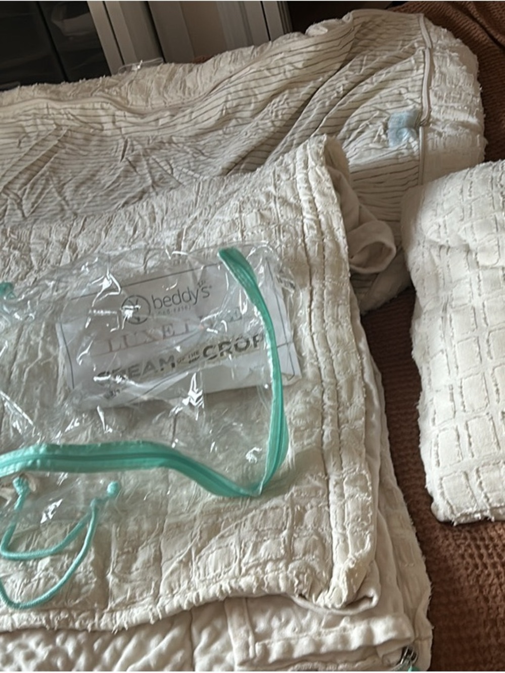 Beddy's LuxeLine Cream of the Crop Quilted Comforter - Cream - Picture 3 of 10